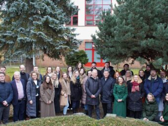 Obr. 1 a 2 page 0002